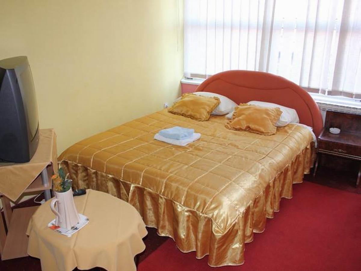 Jet Star Motel Zivinice Esterno foto