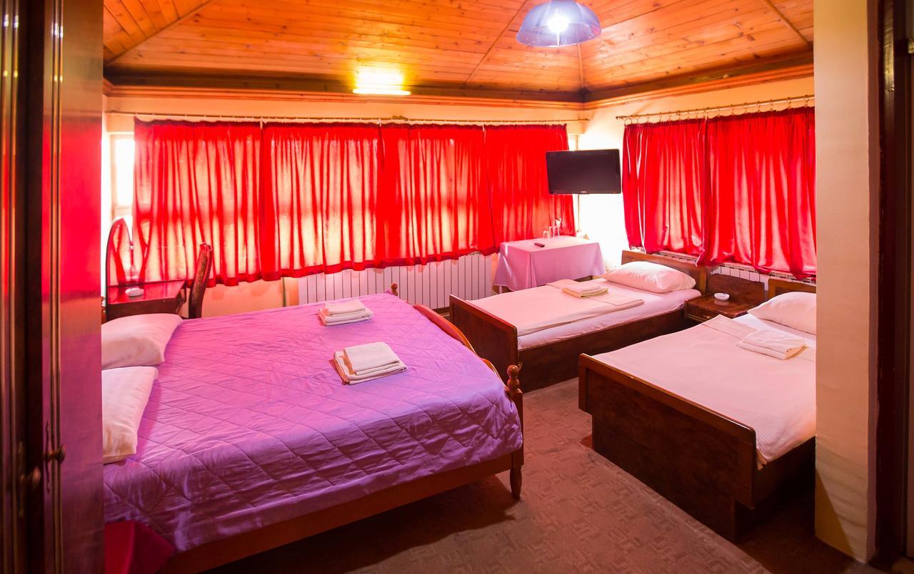 Jet Star Motel Zivinice Esterno foto